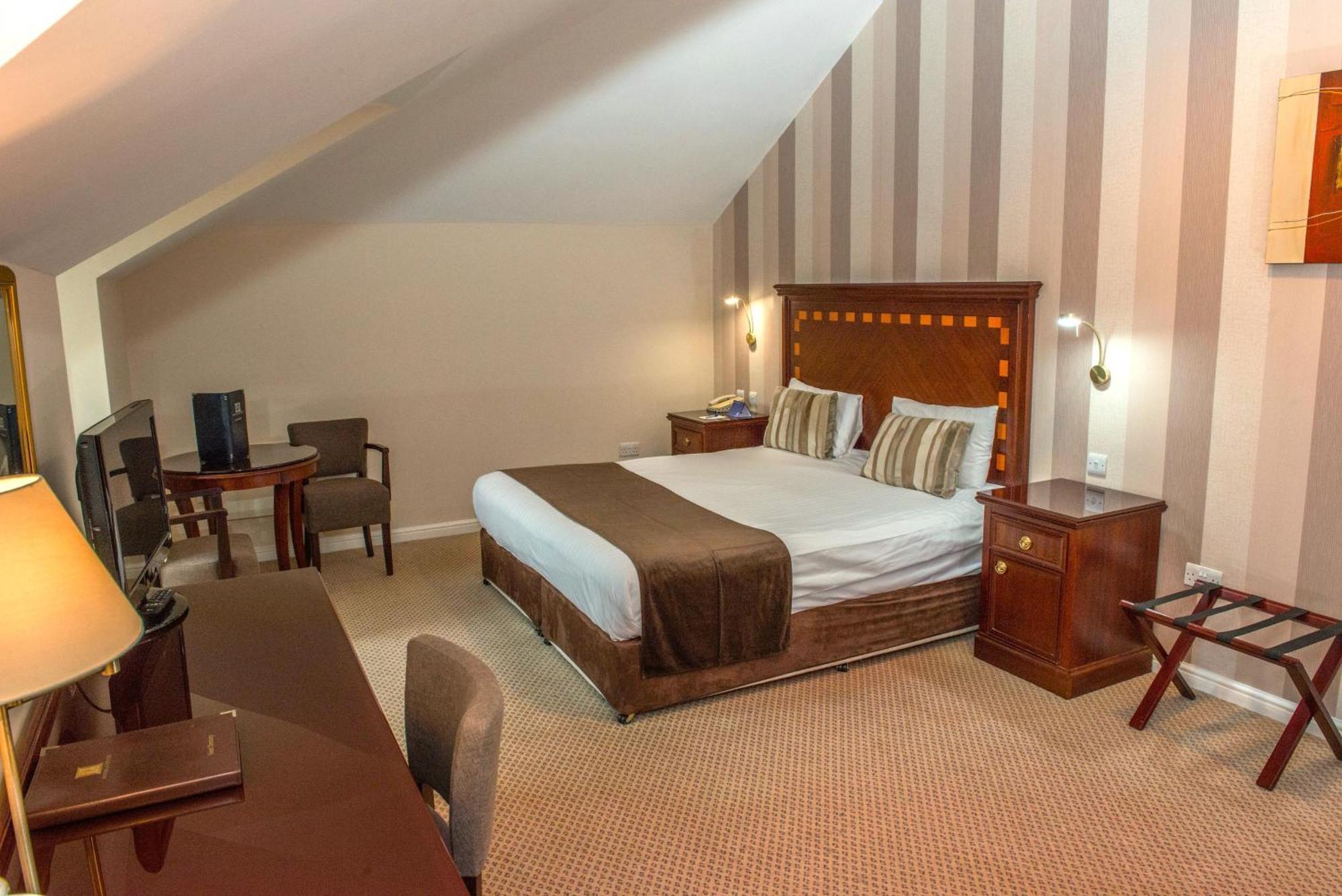 Manor Of Groves Hotel, Golf & Health Club Sawbridgeworth Zewnętrze zdjęcie